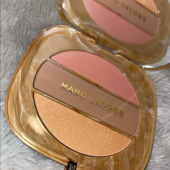 Marc Jacobs Cafe O!Mega Blush Bronzer Highlighter Palette - Picture 7 of 7